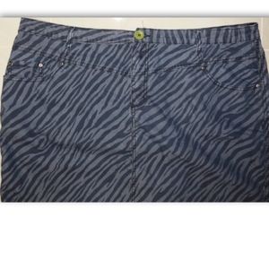 Ashley Stewart Animal Print Denim PENCIL SKIRT